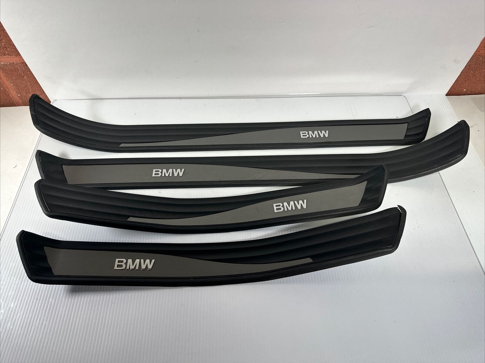 BMW DOOR SILL SCUFF ENTRANCE COVER SET FRONT REAR LEFT RIGHT E60 5 SERIES 04-10