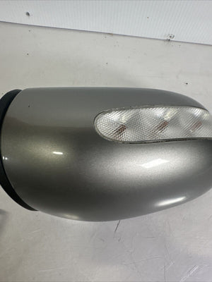 2001-2004 Mercedes Benz C240 Door Right Passenger Front Side Mirror Power