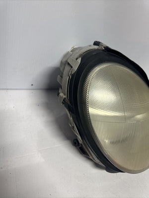 01-04 Mercedes W203 C230 C240 Front Right Side Halogen Head Light Headlight Lamp