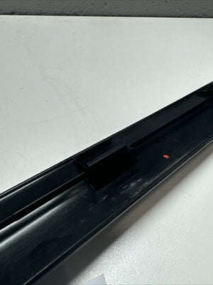 2000-2006 BMW X5 - Front LEFT DOOR SILL Cover Molding / TRIM 8402107