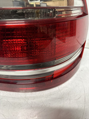 2007 to 2009 Mercedes GL-Class GL450 RIGHT PASSENGER RH Side Tail Light  OEM