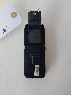 Range Rover Sport L320 Rear Window Switch With Audio Controls x1 YUD501080PVJ