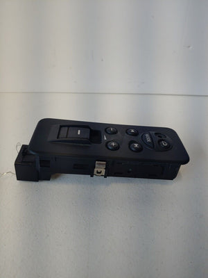 Range Rover Sport L320 Rear Window Switch With Audio Controls x1 YUD501080PVJ