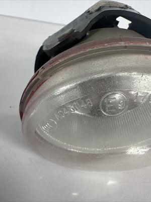 2010-2018 CHRYSLER DODGE Journey Jeep Caravan FOG LIGHT OEM A045048