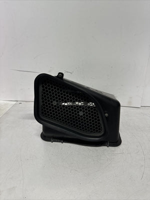 2007 - 2012 Mercedes Benz Gl Class Duct Air Cleaner Housing A1648300053