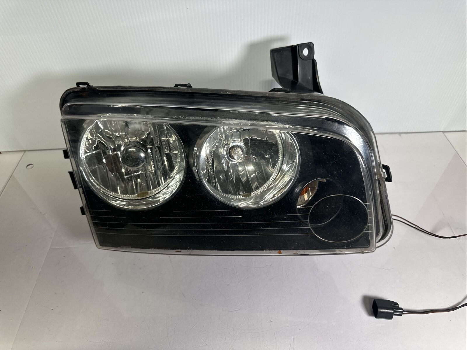 OEM 2006-2010 Dodge Charger Right Passenger Headlight Head Light