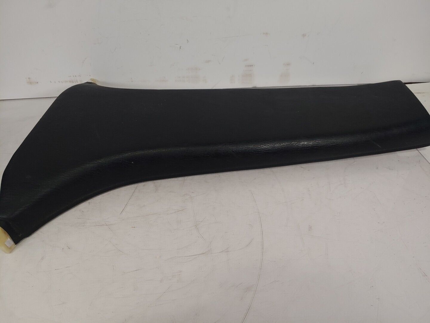 98-05 LEXUS GS300 GS430 Left LH LOWER B PILLAR TRIM PANEL OEM 62413-30120