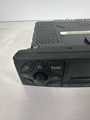 01-04 Mercedes W203 C230 CLK320 Radio Stereo Audio AM FM Unit 2038202586 OEM