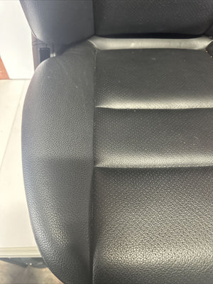 2013 MERCEDES BENZ C300 FRONT SEAT Right Passenger BLACK LEATHER COMPLETE OEM