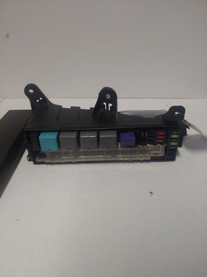 06-13 Lexus Is250 Is350 Front Right Pas Fuse Relay Box Unit 82662-53102 Oem