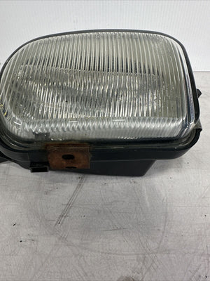 01-04 MERCEDES W203 C240 CL500 FRONT RIGHT LOWER BUMPER FOG LIGHT LAMP OEM