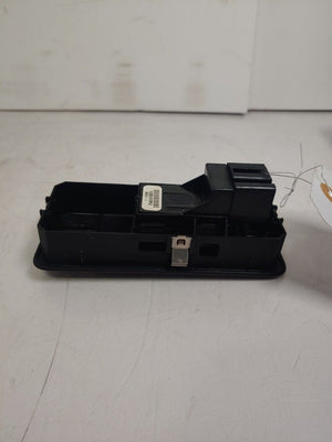 Window Switch Assembly - Land Rover LR3 Range Sport YUD501070PVJ