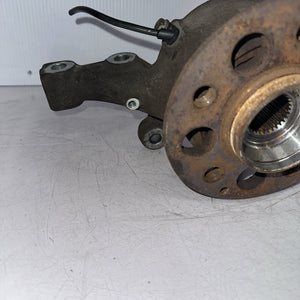 2008-14 mercedes w204 c300 4MATIC AWD front Passenger Right spindle knuckle hub