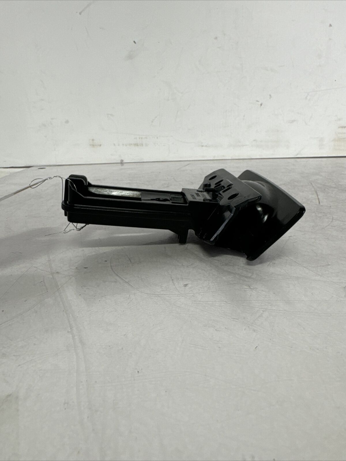 2006 - 2012 MERCEDES GL450 ML R CLASS PARKING BRAKE RELEASE HANDLE OEM