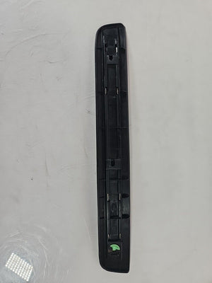 KM506250 1998-2005 LEXUS GS300 GS400 REAR RIGHT DOOR SCUFF PLATE 67915-30080 OEM