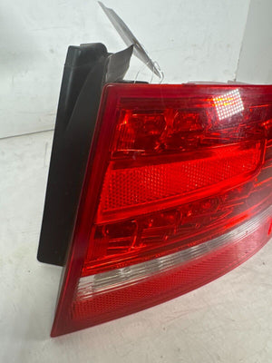 NEW OUTER RIGHT TAIL LIGHT FITS AUDI A4 SEDAN 2009-2012 8K5 945 096 L 8K5945096L