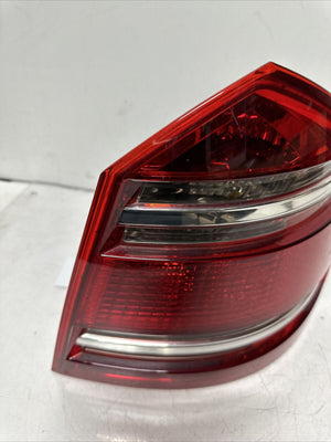 2007 to 2009 Mercedes GL-Class GL450 RIGHT PASSENGER RH Side Tail Light  OEM