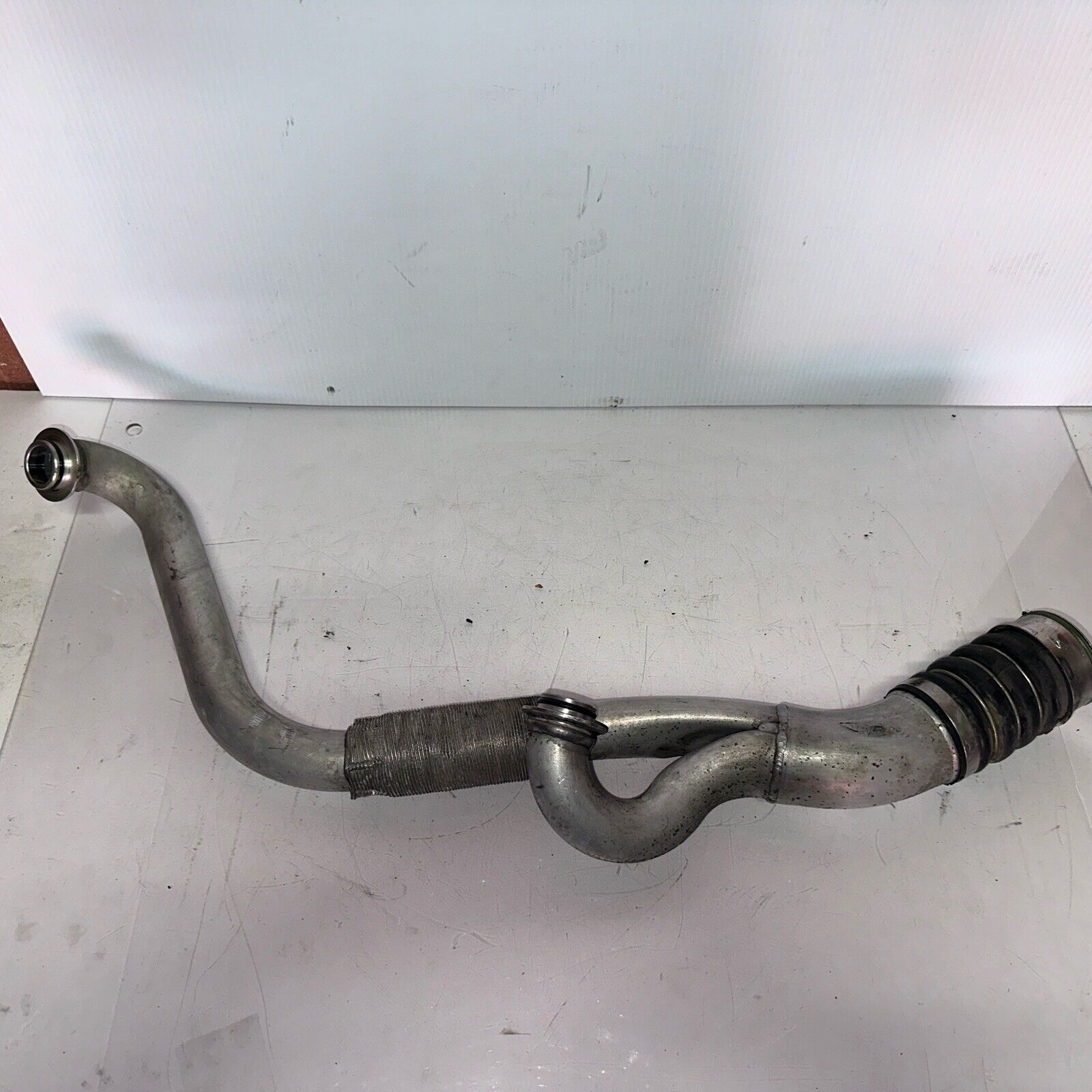 07-10 BMW 335 N54 TURBO TURBOCHARGER AIR INTAKE INDUCTION CHARGE PIPE HOSE LINE