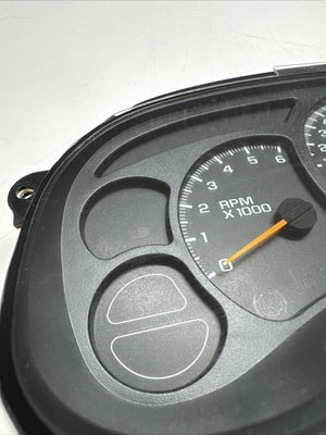 03-06 Chevy Avalanche Tahoe Yukon Silverado Sierra Speedometer Cluster