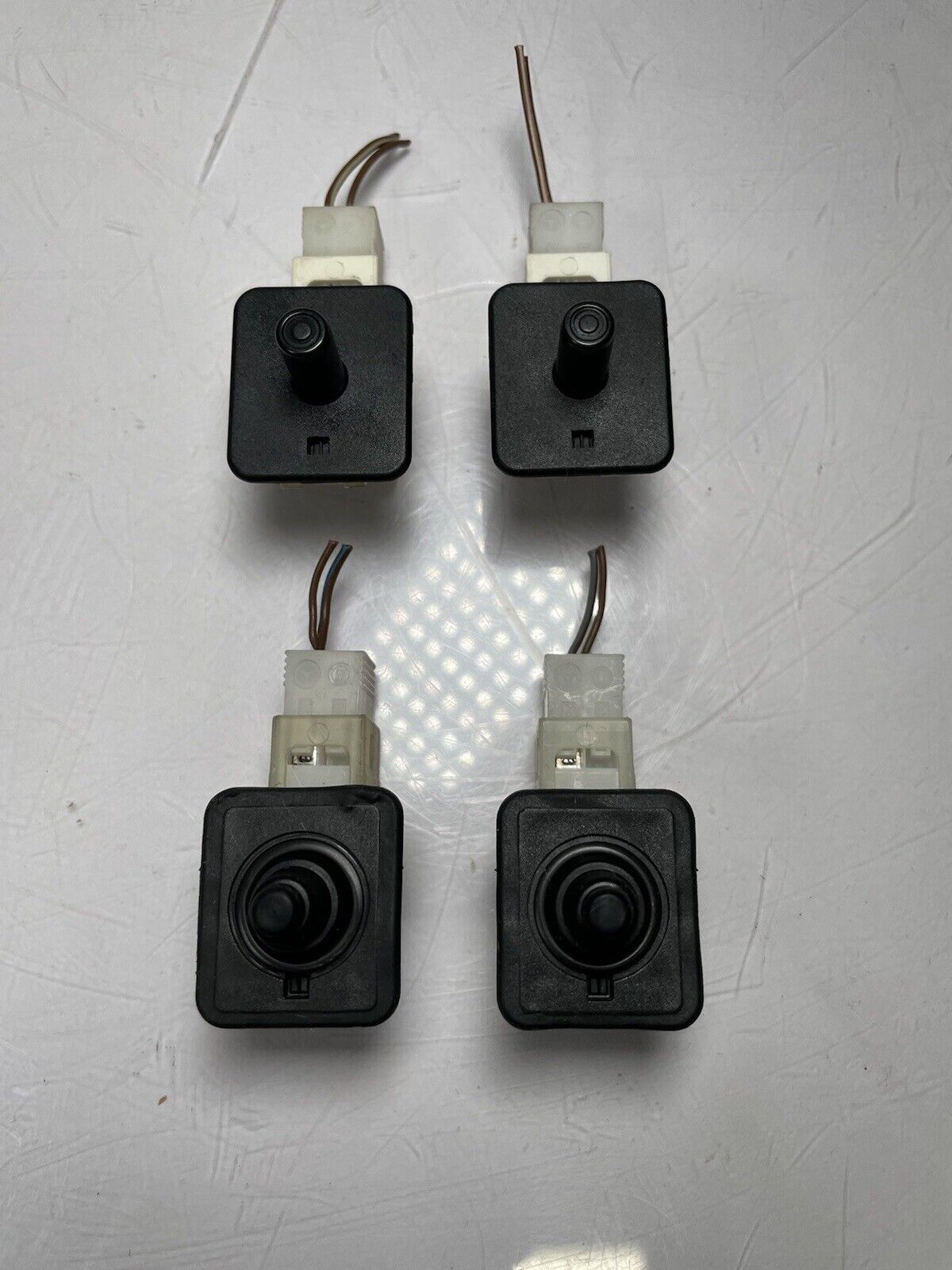 MERCEDES BENZ - DOOR JAM CONTACT SWITCH - SENSOR   - (Set of 4)