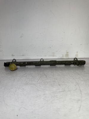 1998-2005 Lexus IS300 GS300 SC300 Toyota Supra OEM Fuel Rail w/ Upper Banjo Bolt