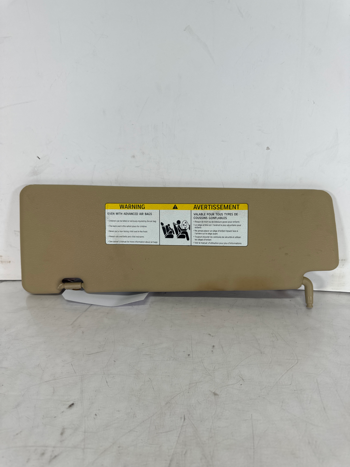 2011-2013 BMW X5 Passenger Right Side Sun Visor (Tan) OEM 51-16-7-278-575