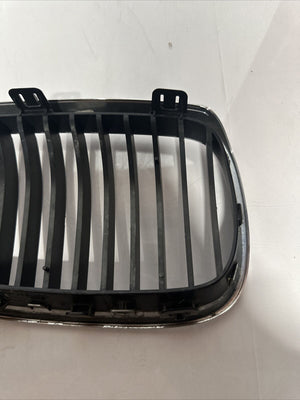 07-10 OEM BMW E92 E93 Coupe 328 335i Front Bumper Kidney Grilles Chrome