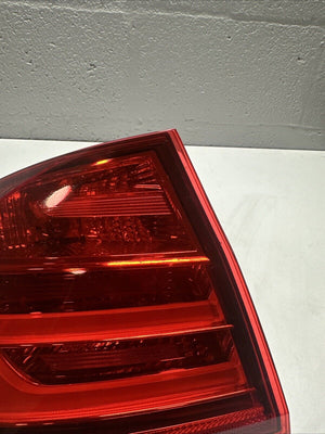 12-15 BMW F30 3 Series Rear Left Driver Side Quarter Panel Taillight Lamp OEM