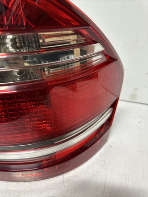 2007 to 2009 Mercedes GL-Class GL450 RIGHT PASSENGER RH Side Tail Light  OEM