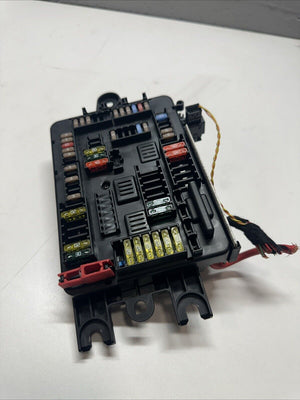 BMW 1 Series F20 F21 116d Rear Fuse Box Power Distribution Module Unit 9261111