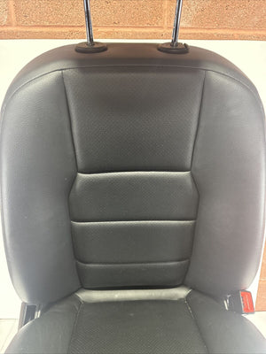 2013 MERCEDES BENZ C300 FRONT SEAT Right Passenger BLACK LEATHER COMPLETE OEM