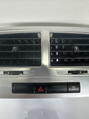 08-10 DODGE CHARGER MAGNUM CENTER DASH RADIO BEZEL HEATER CONTROL VENTS OEM *