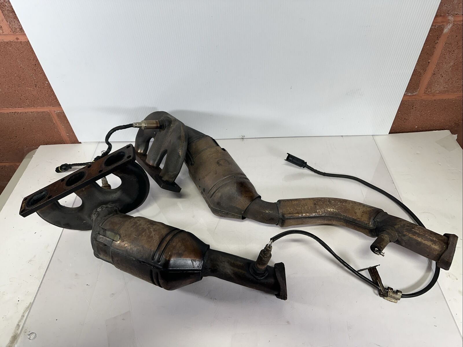 01-05 BMW E46 325 330 Z3 M54 Engine Exhaust Manifold Headers Left + Right