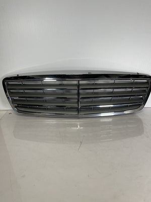 2003 MERCEDES BENZ C240 FRONT GRILLE GRILL