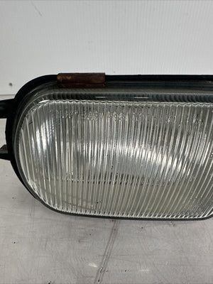 01-04 MERCEDES W203 C240 CL500 FRONT RIGHT LOWER BUMPER FOG LIGHT LAMP OEM