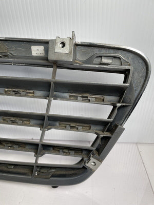 2003 MERCEDES BENZ C240 FRONT GRILLE GRILL