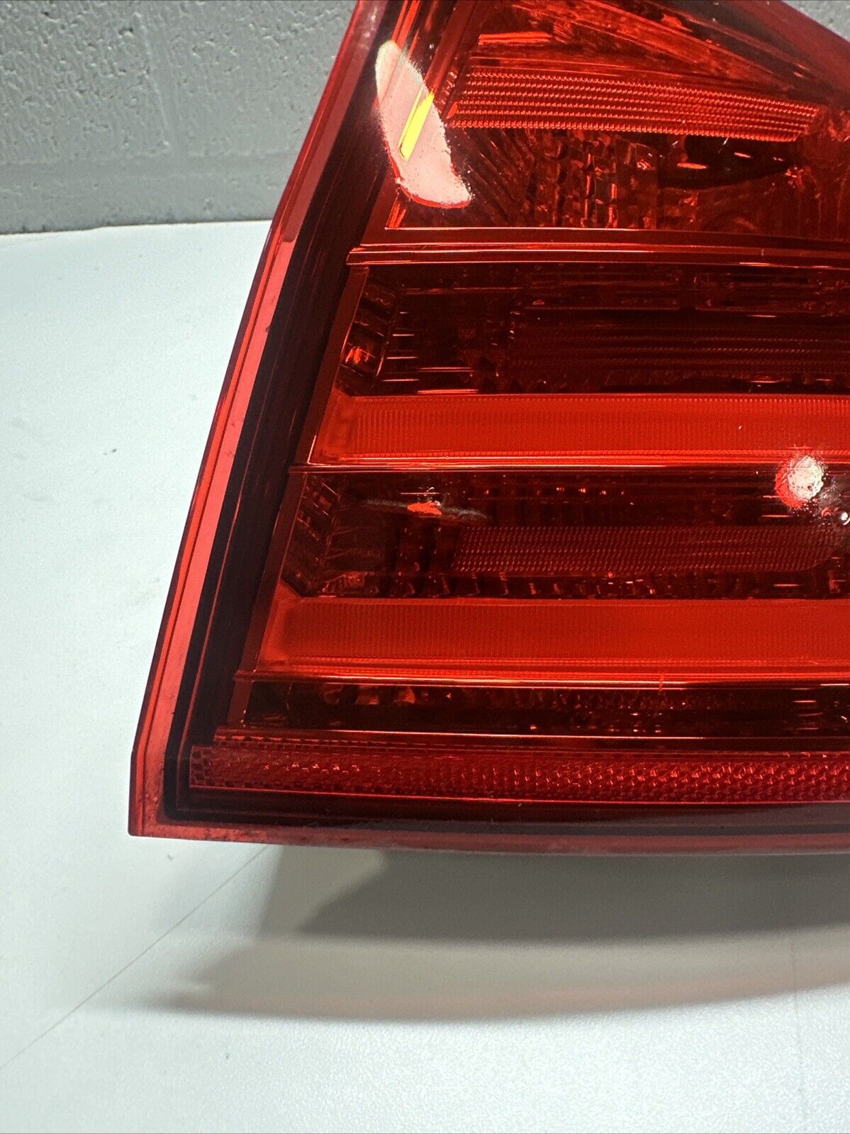 12-15 BMW F30 3 Series RIGHT PASSENGER SIDE Quarter Panel Taillight Lamp OEM