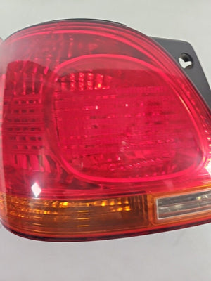 Driver Tail Light Quarter Panel Mounted Fits 01-05 LEXUS GS300 1111889