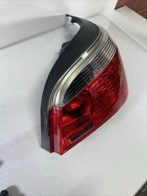 2006 BMW 530i E60 5 Series Rear RIGHT Side Tail Brake Light Lamp OEM