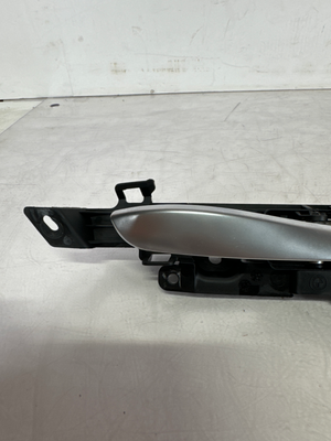 2011 BMW X5 35iX FRONT RIGHT PASSENGER SIDE INTERIOR DOOR HANDLE OEM+