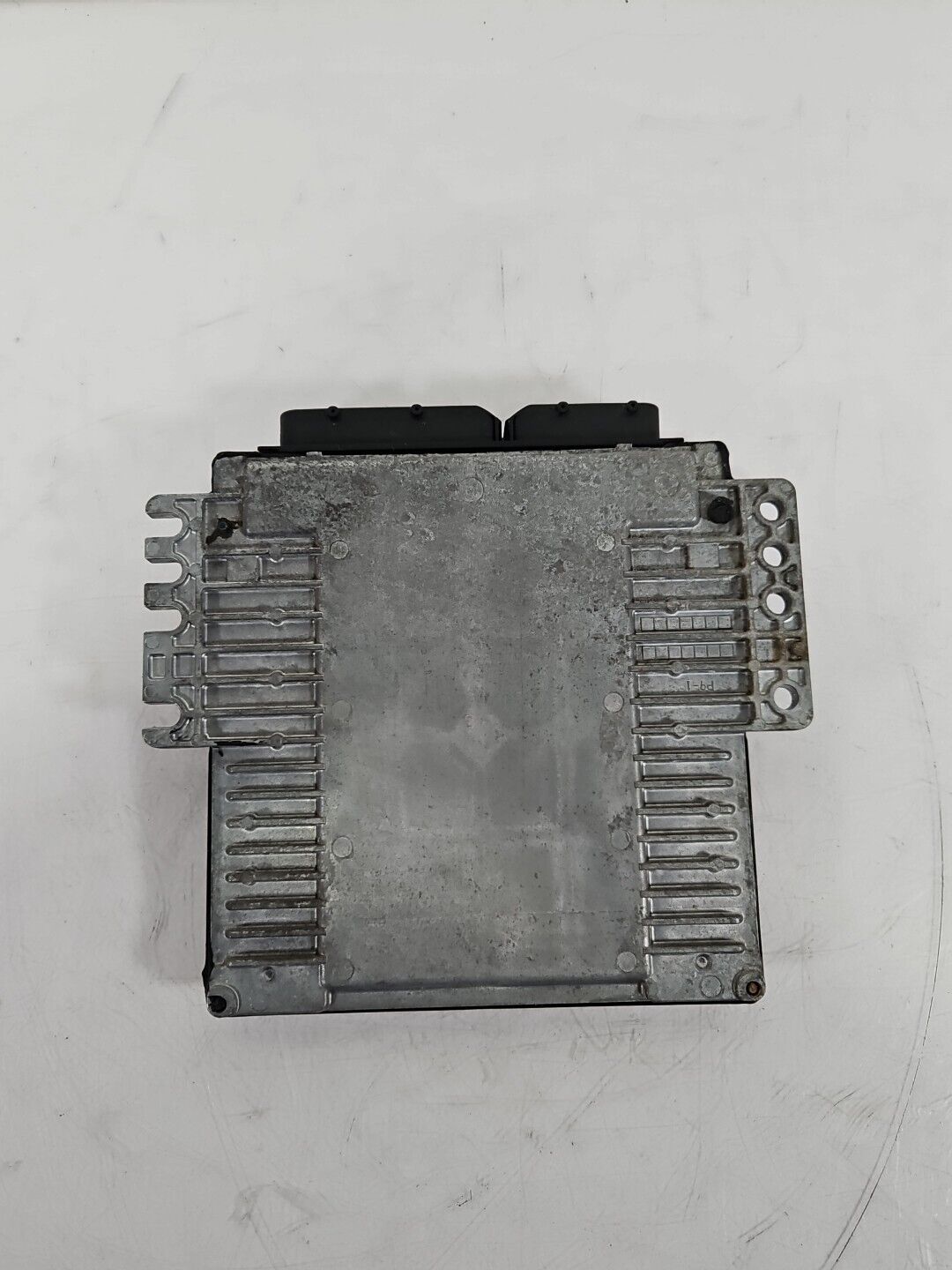 2005 Nissan Xterra  Engine Computer ECM ECU  MEC35-651 A1 5311