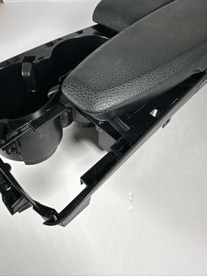 08-14 Mercedes W204 C300 C350 Center Console Arm Rest Armrest Cup Holder Black