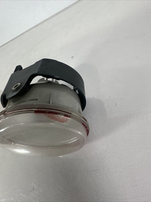 2010-2018 CHRYSLER DODGE Journey Jeep Caravan FOG LIGHT OEM A045048