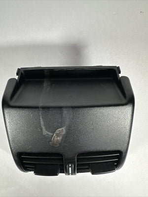 08-17 Mercedes W212 E350 C300  Rear Center Console Air Vent AC A/C Trim OEM