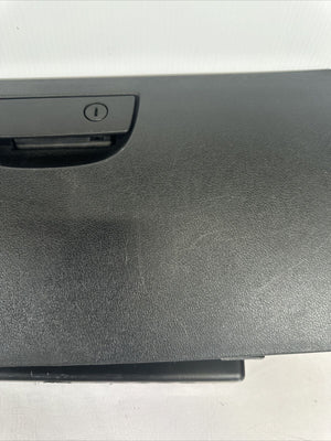 UZ80XDVAC 2008-2010 Dodge Charger Glove Box