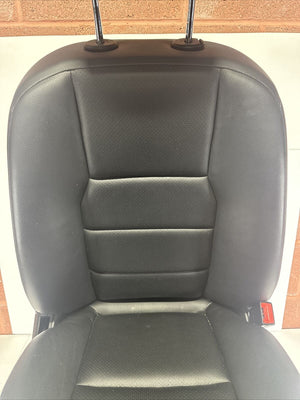 2013 MERCEDES BENZ C300 FRONT SEAT Right Passenger BLACK LEATHER COMPLETE OEM