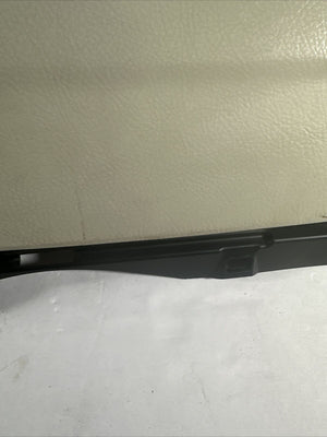 Lexus LS430, Glove Box, Tan, 01-04