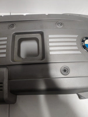 BMW 3-Series Engine Cover OEM 1-5821-001 W1