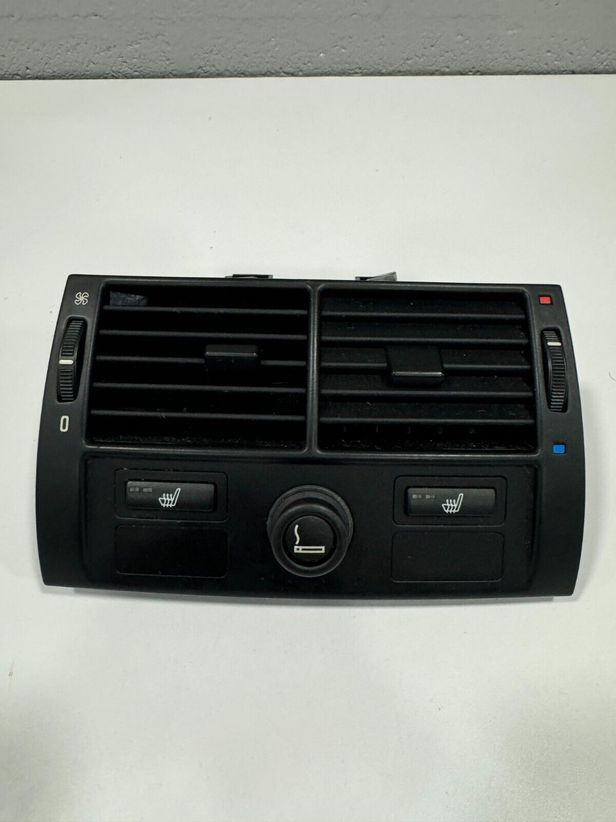 BMW X5 E53 BLACK CENTRAL CONSOLE REAR VENTILATION GRILLE VENT OEM 8409081