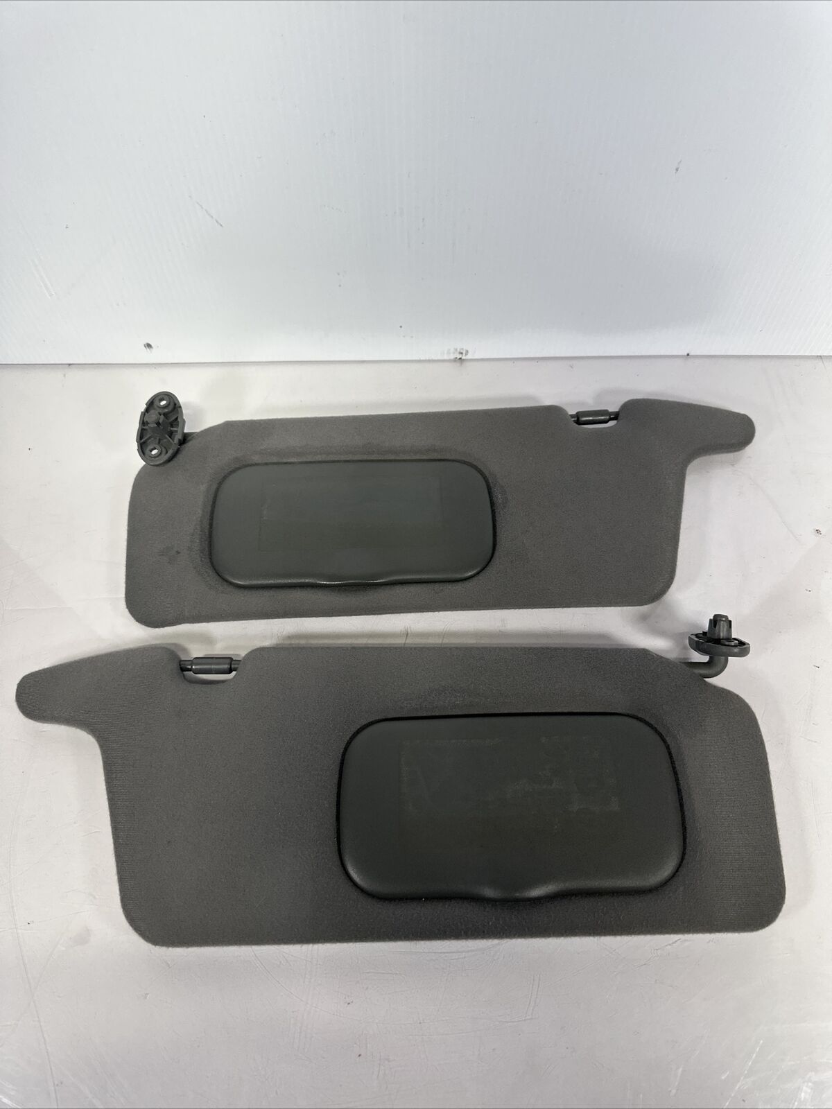 2001-2005 Honda Civic Driver & Passenger Side Sun Visor Set Pair Dark Gray